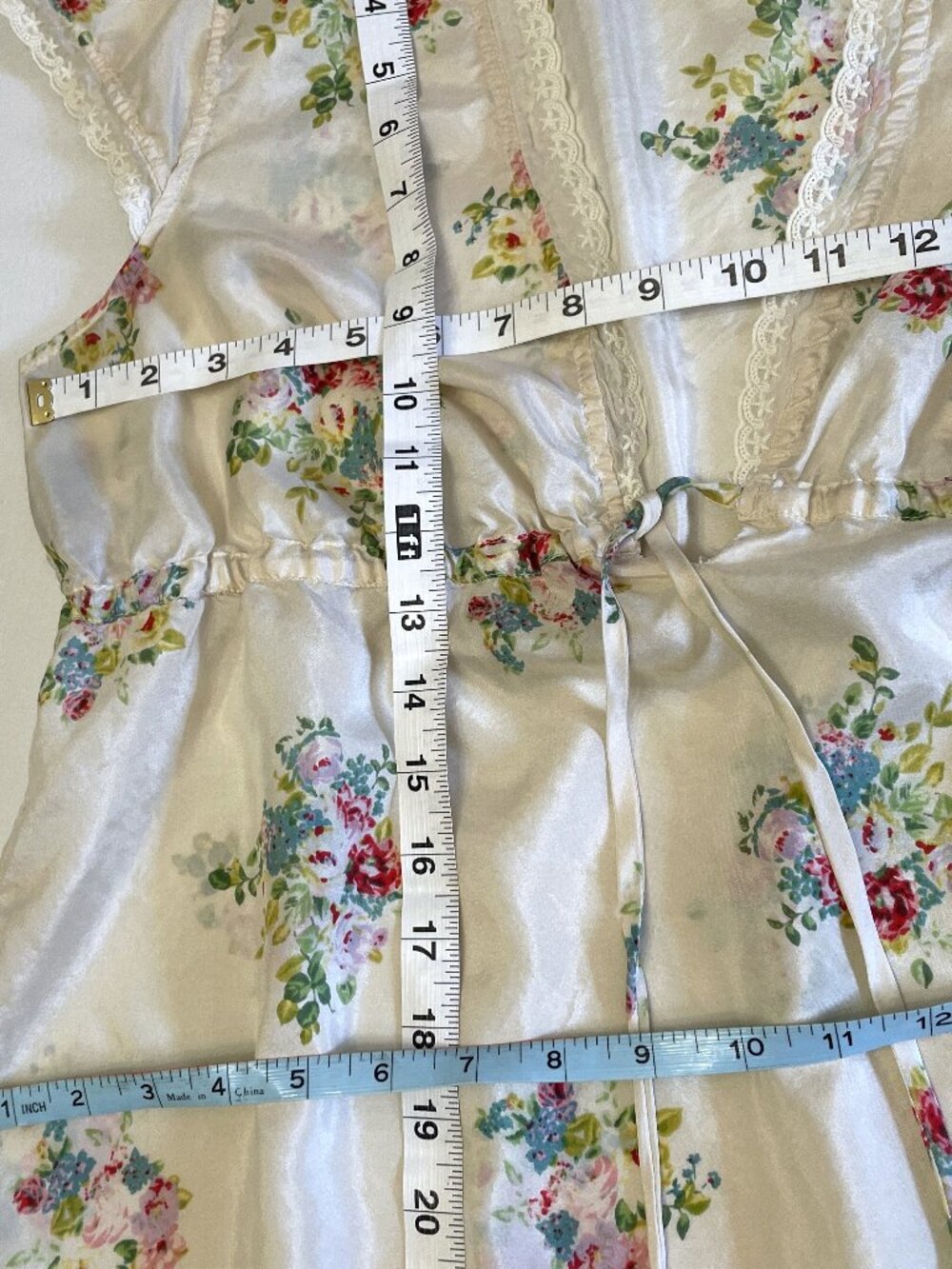 Johnny Was Tunic Top Blouse Med Silk Embroidered Lace Floral Cottagecore Boho - Picture 14 of 16
